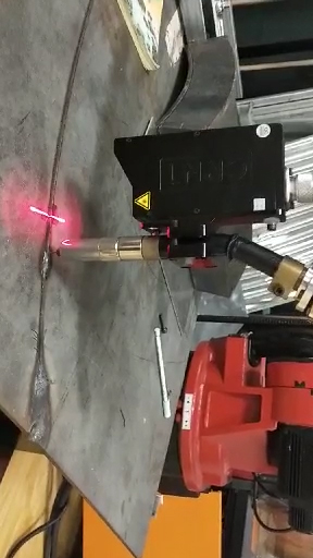 創(chuàng)想智控焊縫跟蹤是怎樣實(shí)現(xiàn)激光跟蹤定位的？