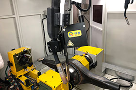 【應(yīng)用】汽車(chē)行業(yè)之“車(chē)橋焊接自動(dòng)化”---創(chuàng)想智控激光焊縫跟蹤系統(tǒng)加碼